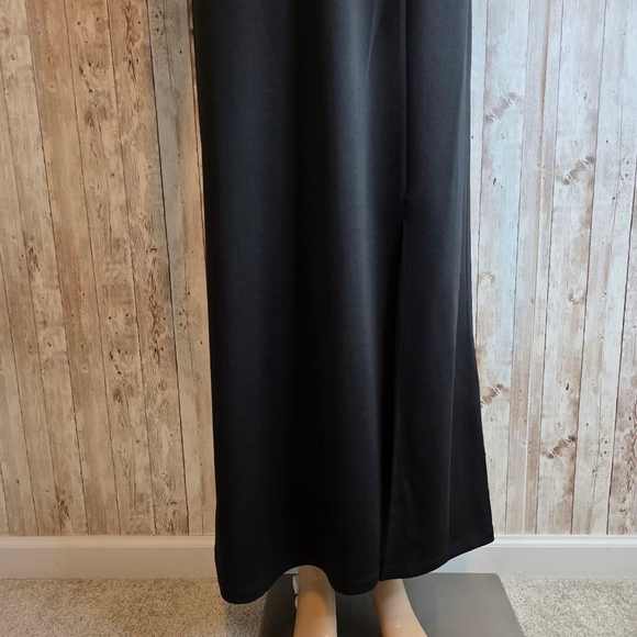 Alexa B Nites Women's Off Shoulder Side Slit Formal Dress Gown - Picture 3 of 11